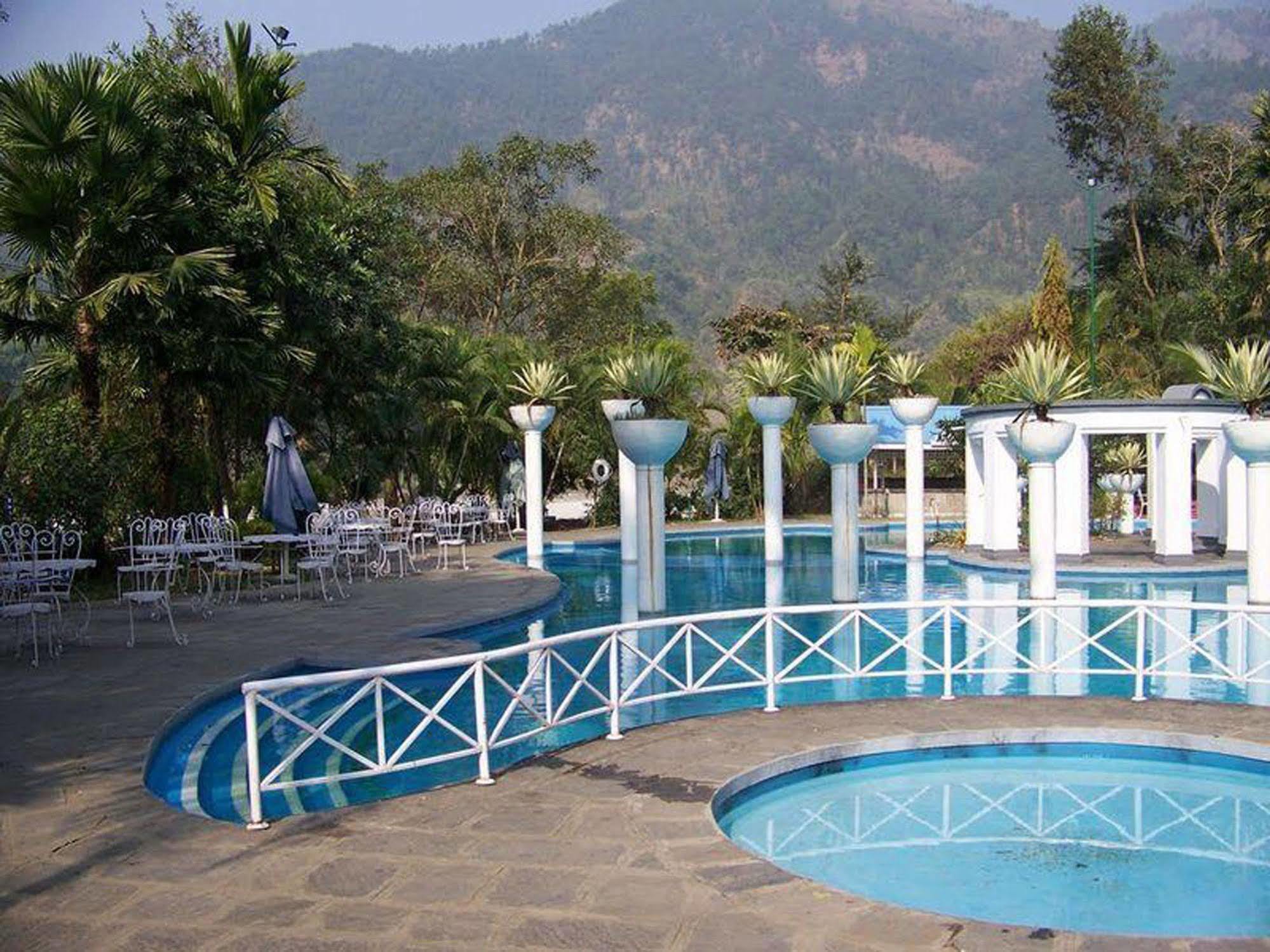 Riverside Spring Resort Darechok Exterior foto
